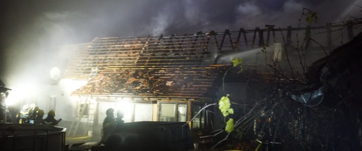 Brand eines landwirtschaftlichen Objekts in Altpölla am 15.11.2020