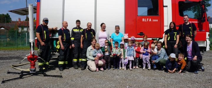 Kindergartengruppe besuchte die Feuerwehr